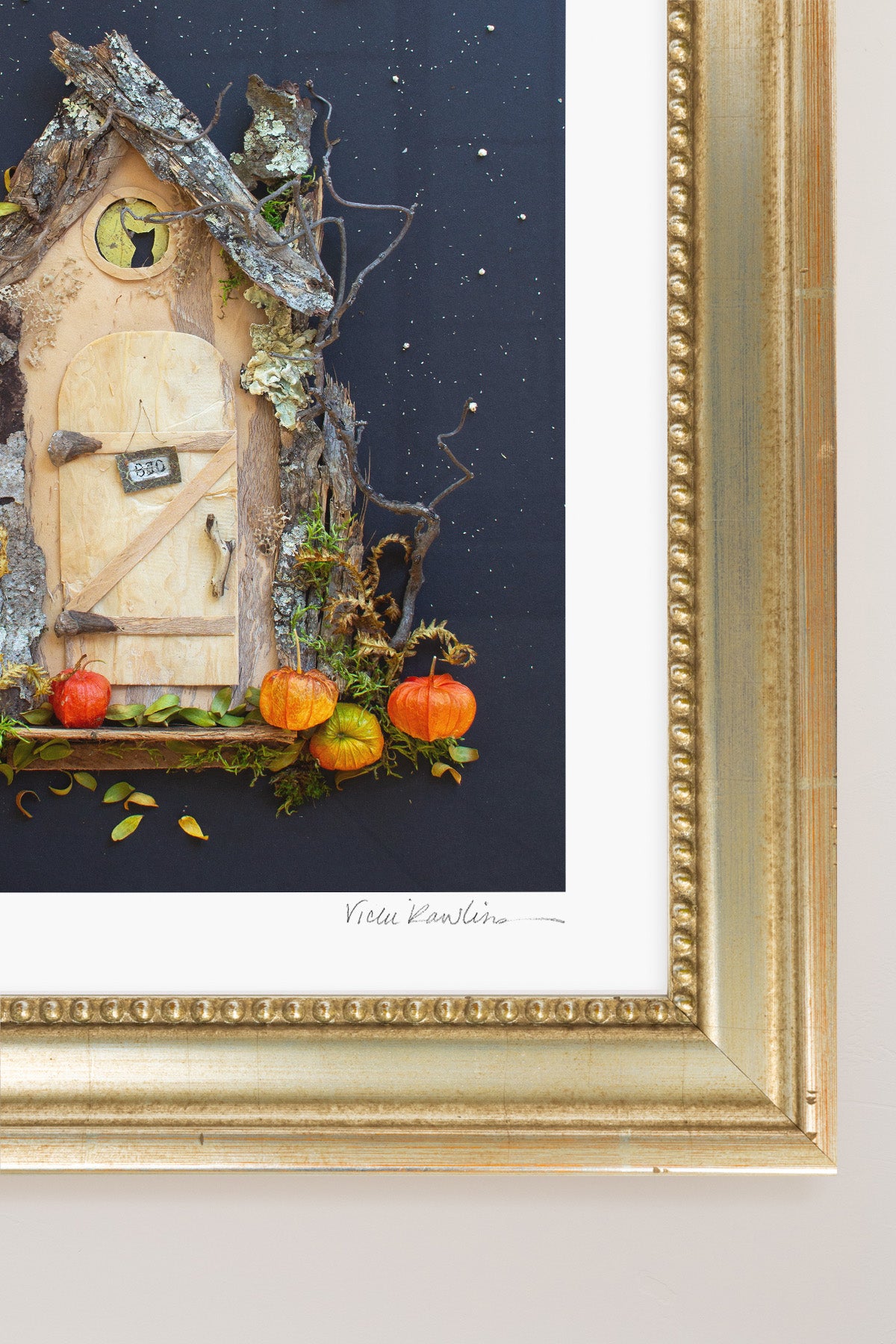 "BOO" Flower Print