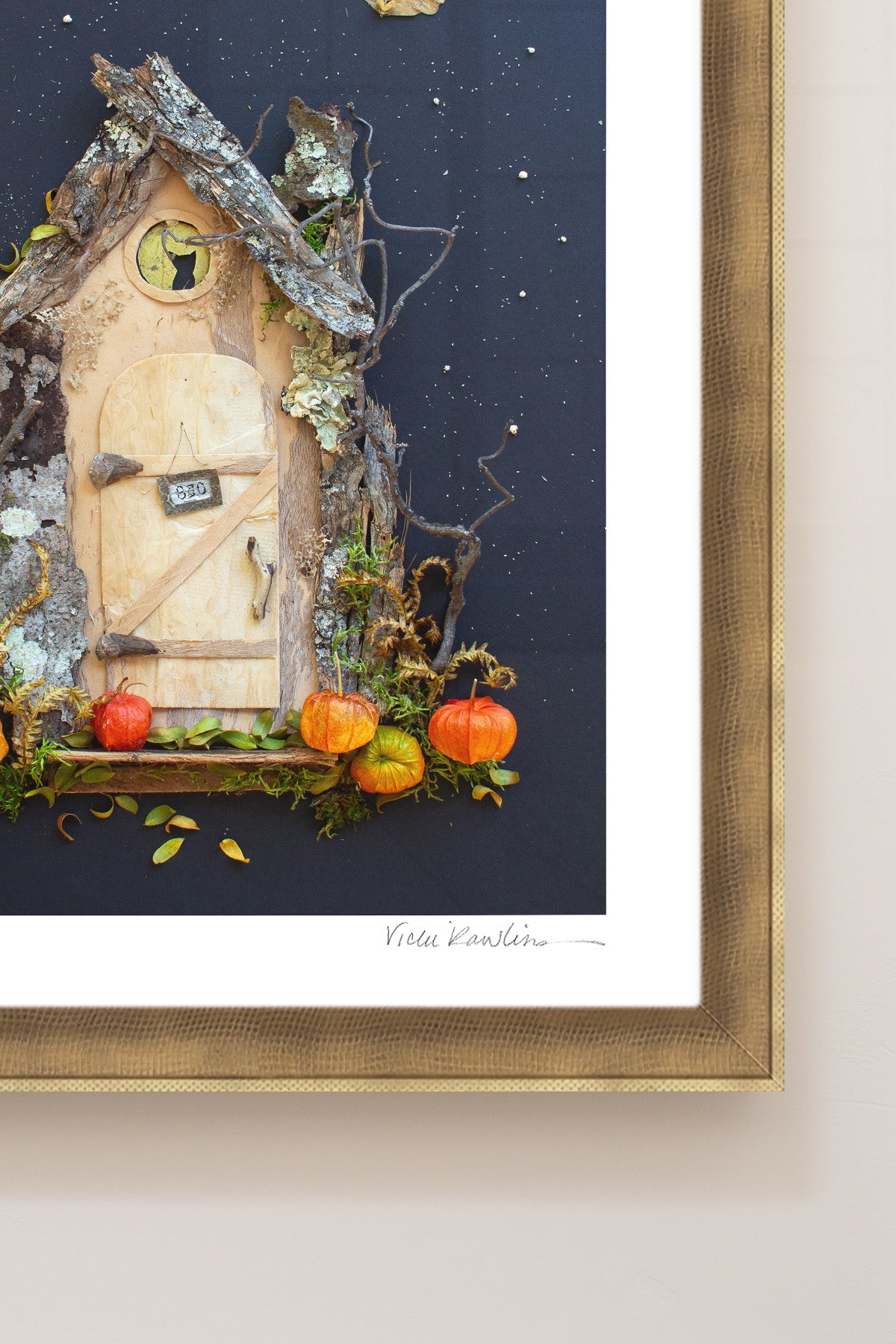 "BOO" Flower Print