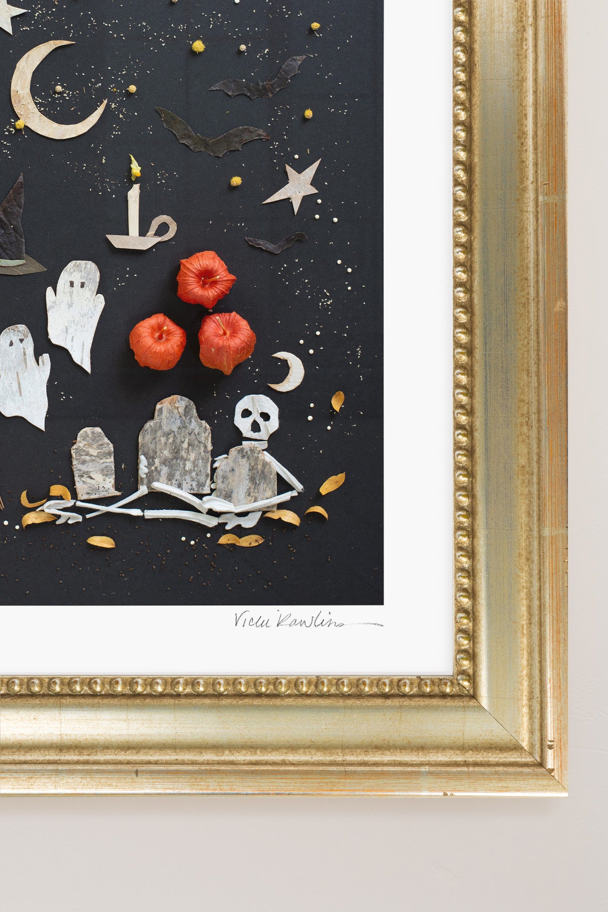 "Happy Halloween" Flower Print
