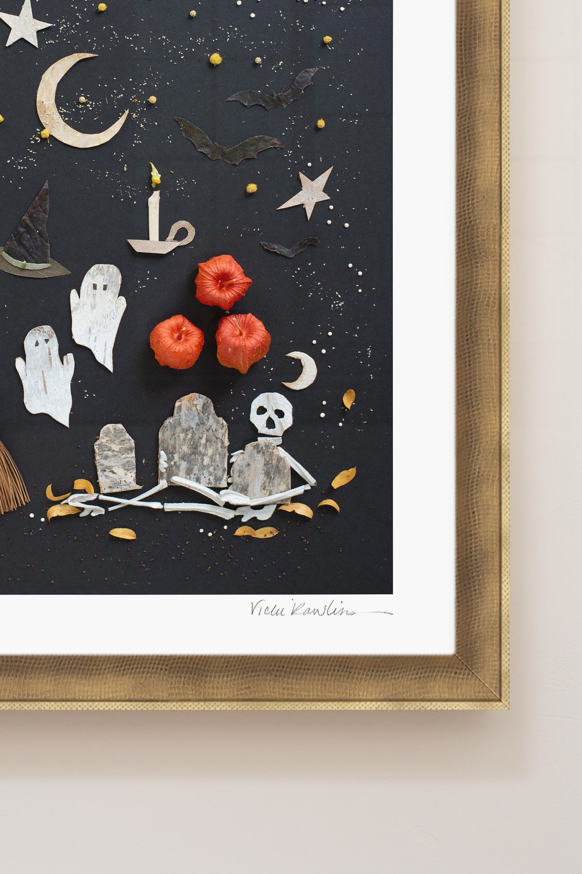 "Happy Halloween" Flower Print