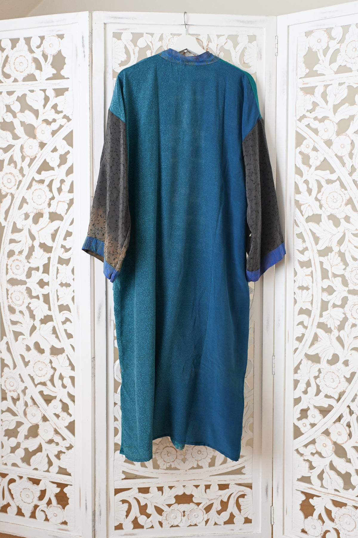 Silk Duster XXXIII