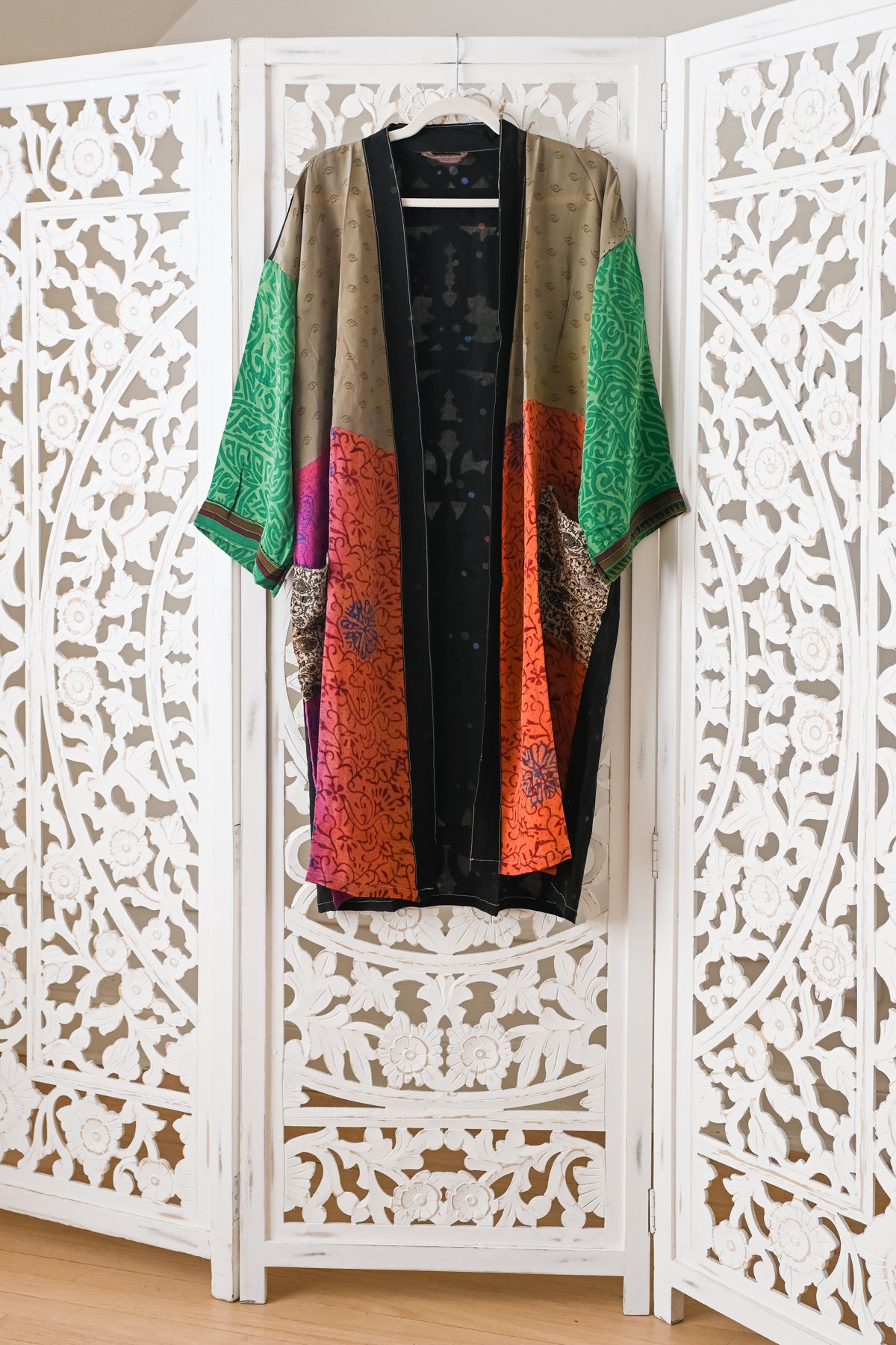 Silk Duster LXVIII