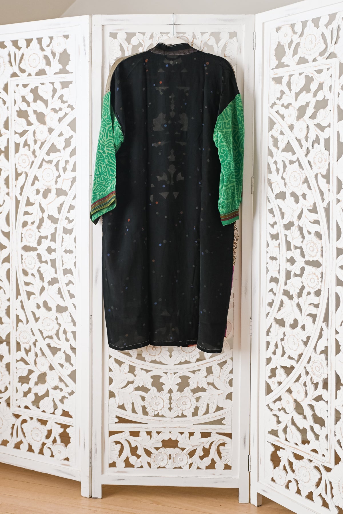 Silk Duster LXVIII