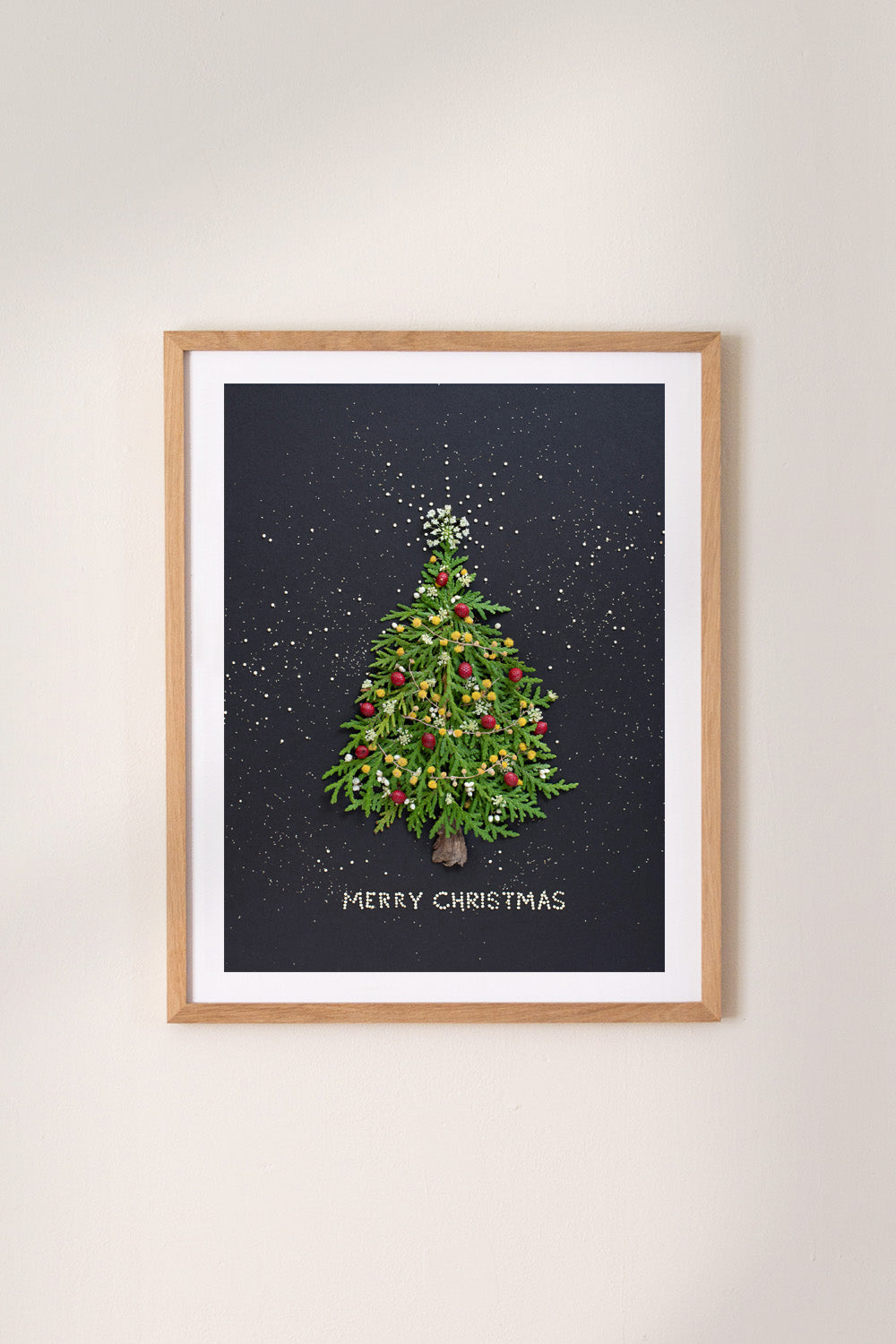 "Merry Christmas" Flower Print