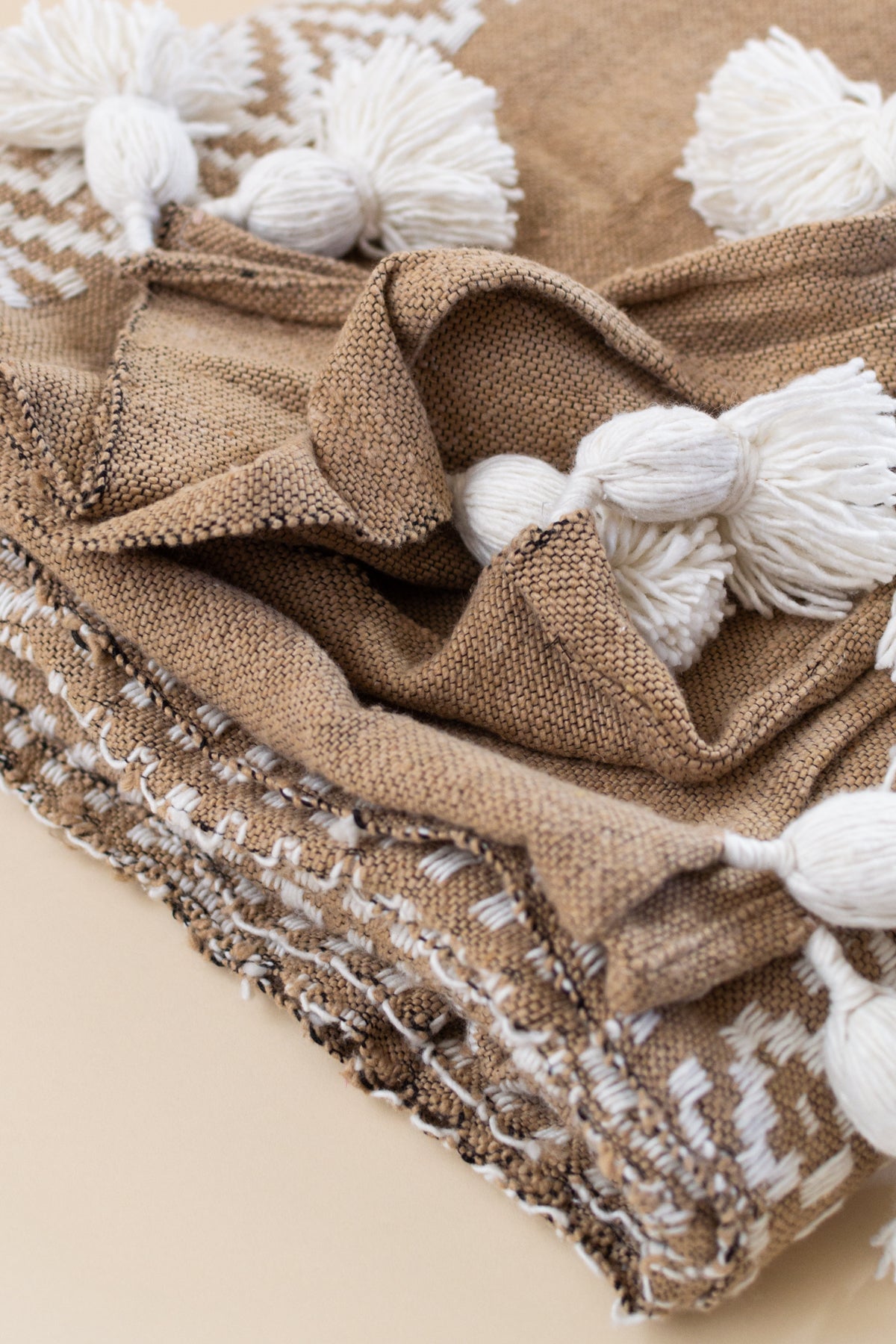 Tissage Embroidered Blanket
