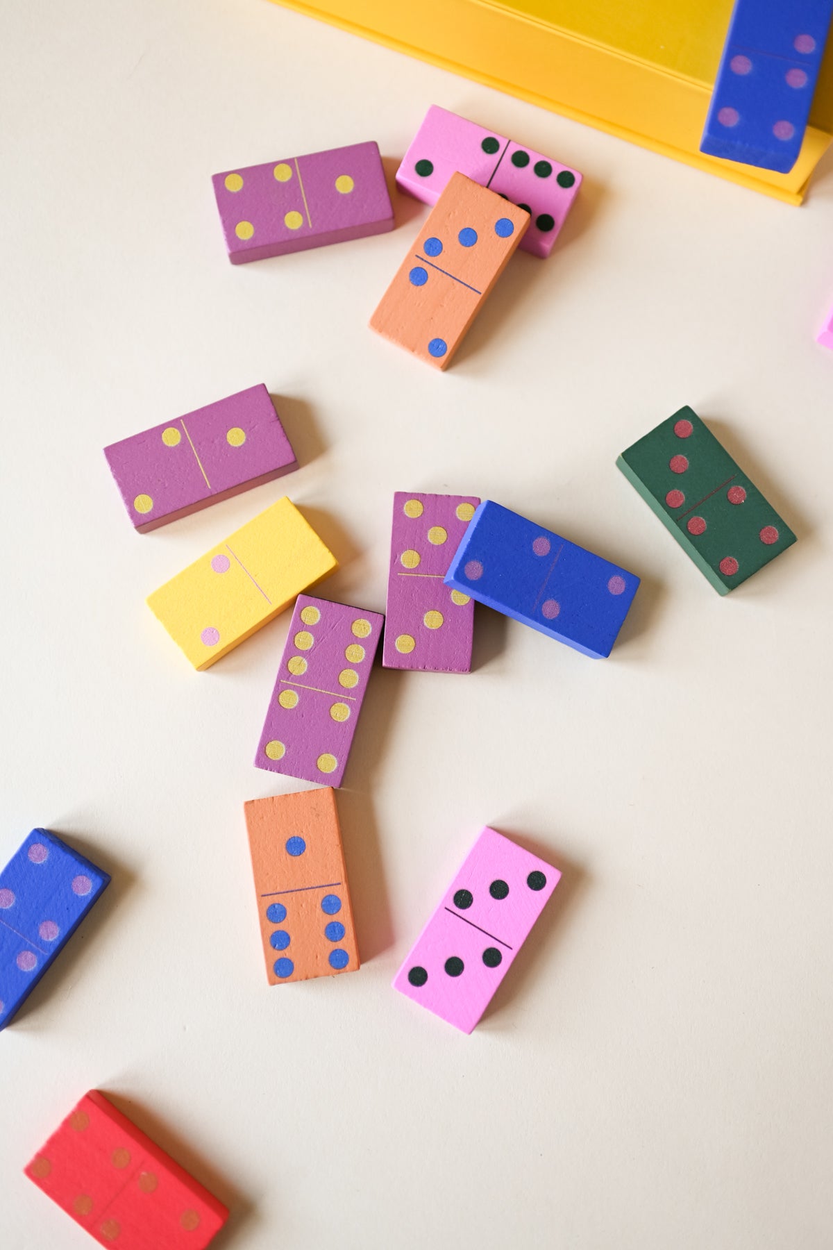 Tabletop Games: Dominoes