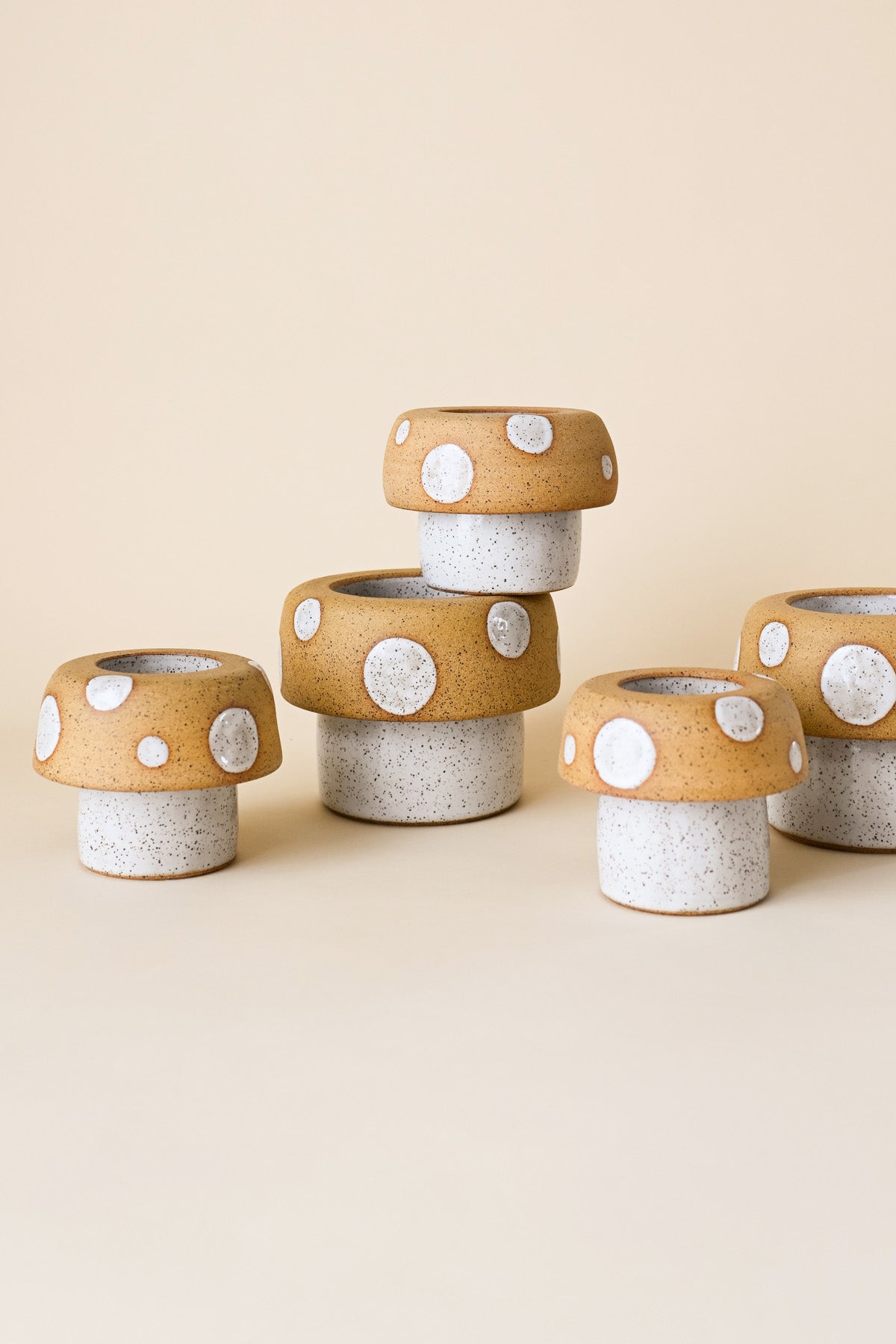 Mushi Planter