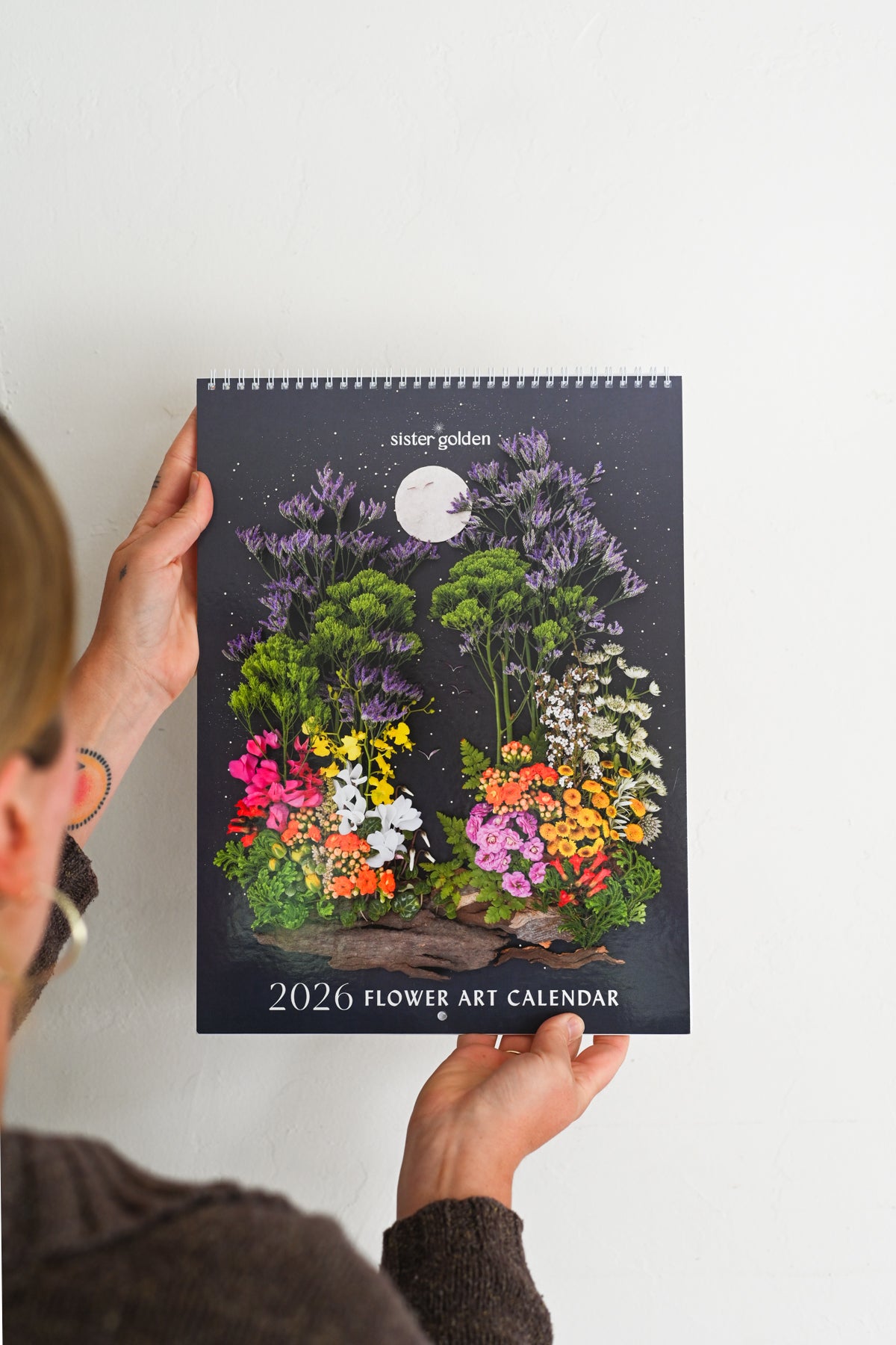 2026 Flower Art Calendar - Sister Golden