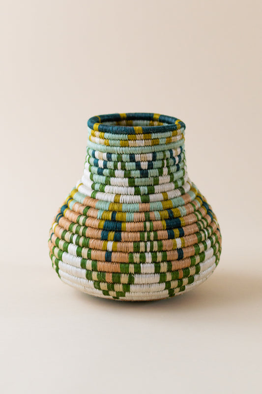 Tierra Rangi Basket Vase