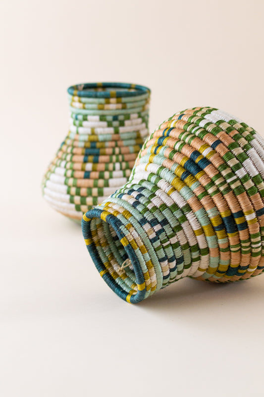 Tierra Rangi Basket Vase